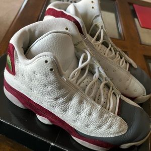Jordan Retro 13 Grey/Wine - size 7.5